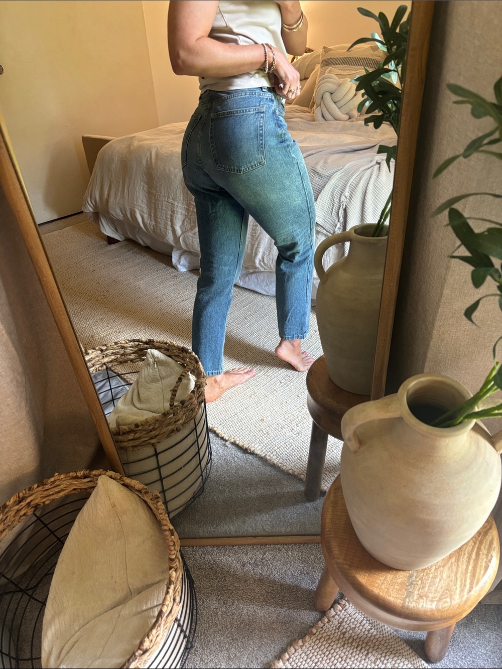 Everlane Women's Curvy 90’s Cheeky Straight Jean Organic Cotton - Picture 4 of 5
